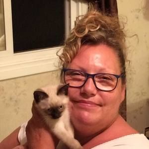 Meet your Posher, Sherry